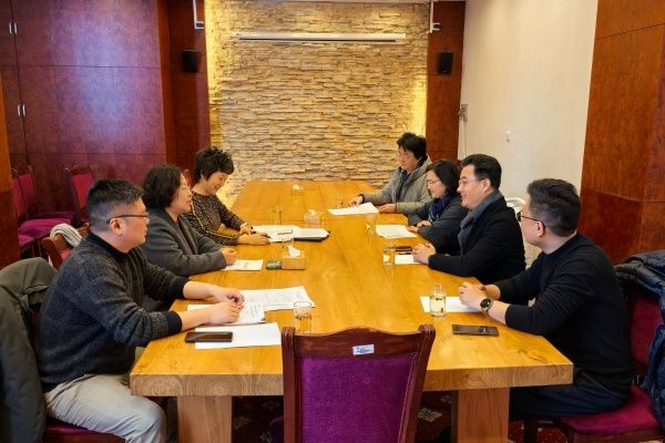 民进beat365英国官方网站委员会召开2025年第一次工作会议2_副本.jpg