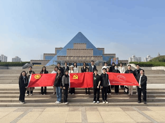 图片2.png 图片2.png